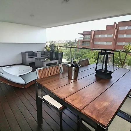 Fozpalace Apartment *